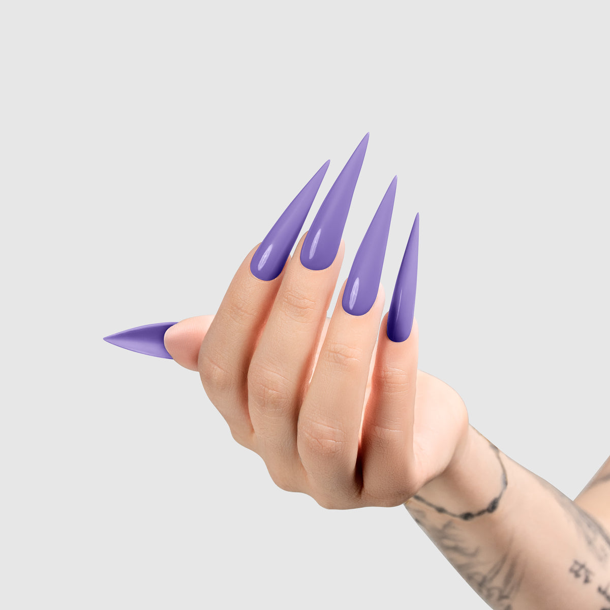 CHAUN LEGEND | GEL POLISH | 5150 – Just Beet It - light-hand color swatch