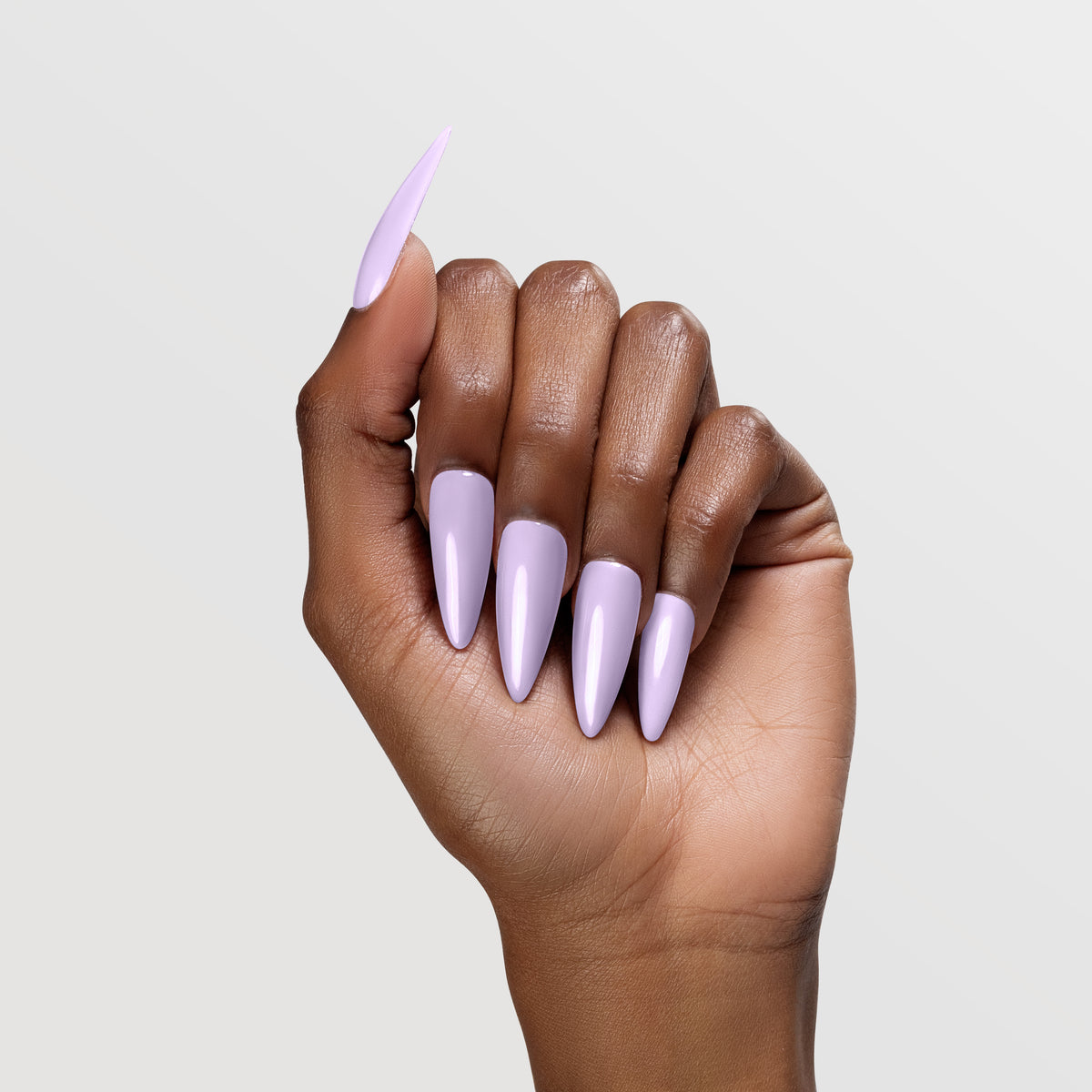 CHAUN LEGEND | GEL POLISH | 5151 – Lavender Mist - dark-hand color swatch