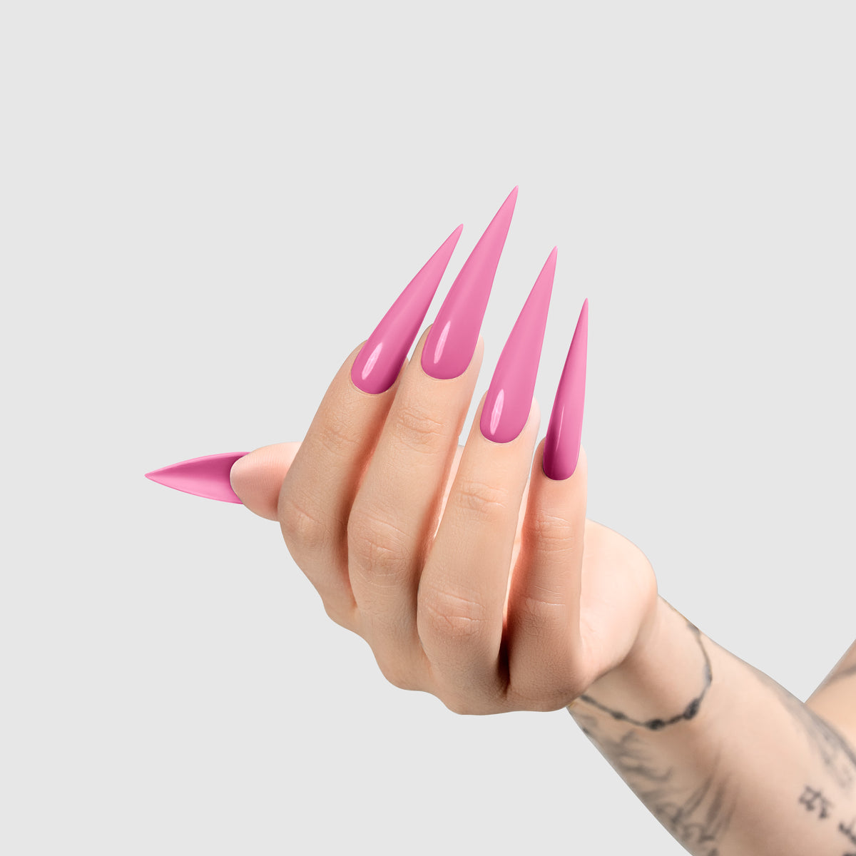 CHAUN LEGEND | GEL POLISH | 5155 – Dazzle Me - light-hand color swatch