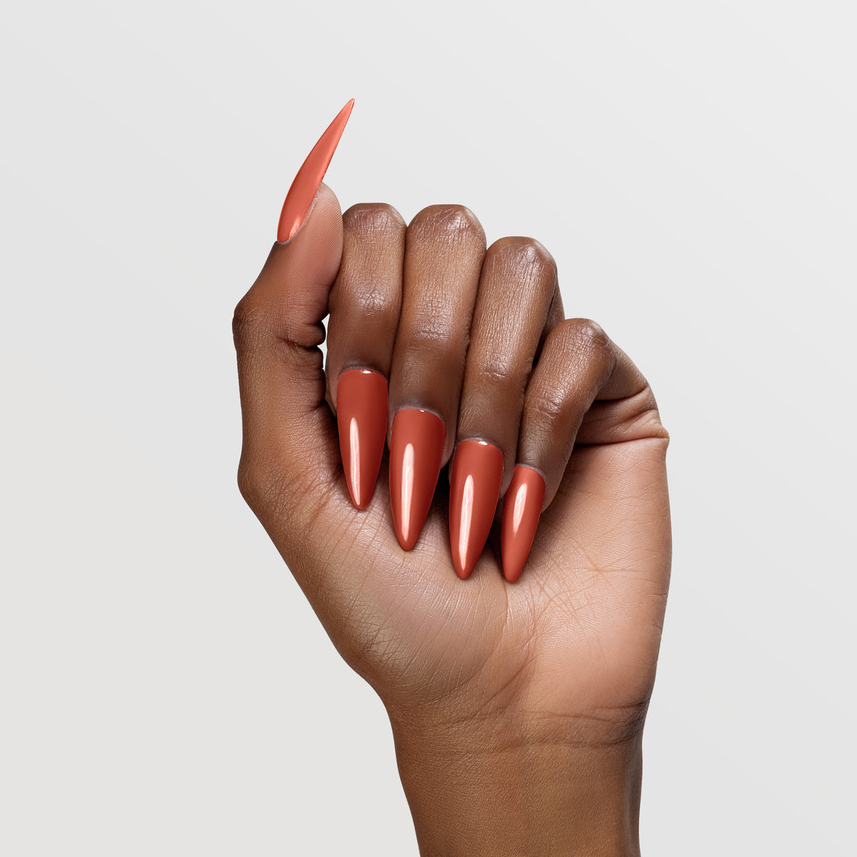 CHAUN LEGEND | GEL POLISH | 5212 – Hot And Juicy - dark-hand color swatch