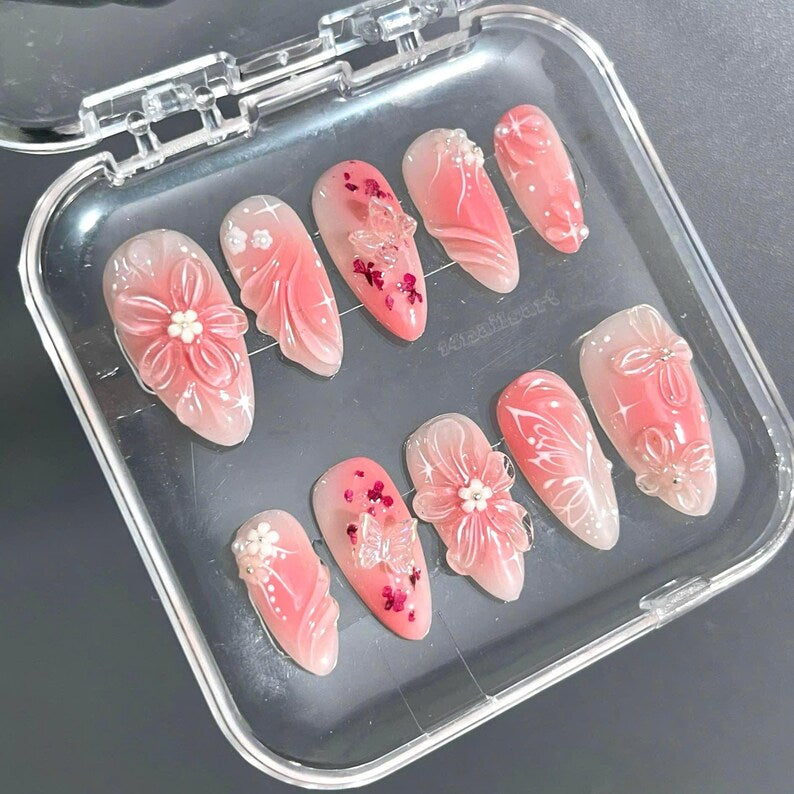 Storage Box Plastic with 12 Pcs Clear Cases