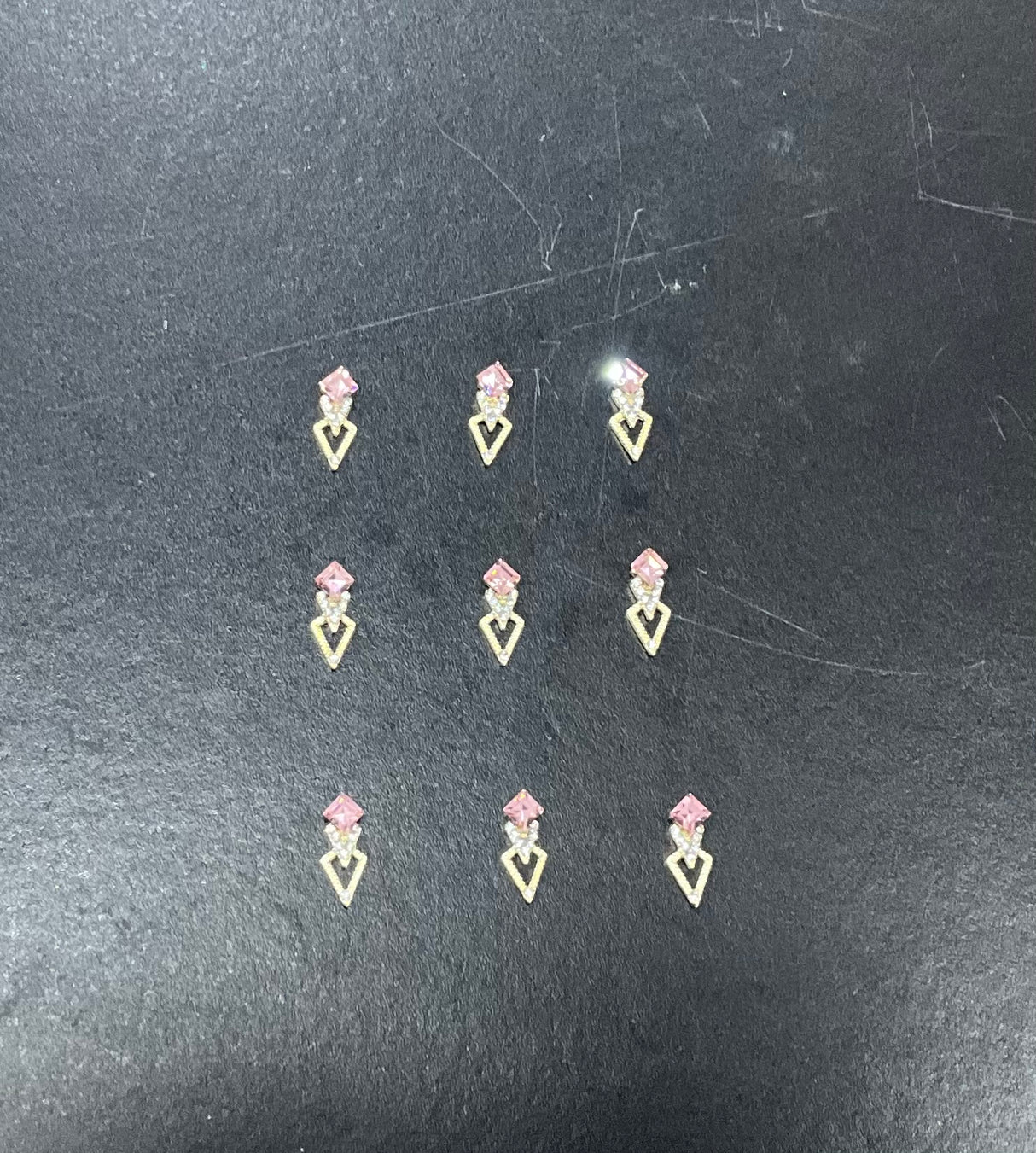 NEW V CHARM - BAG OF 10 PCS