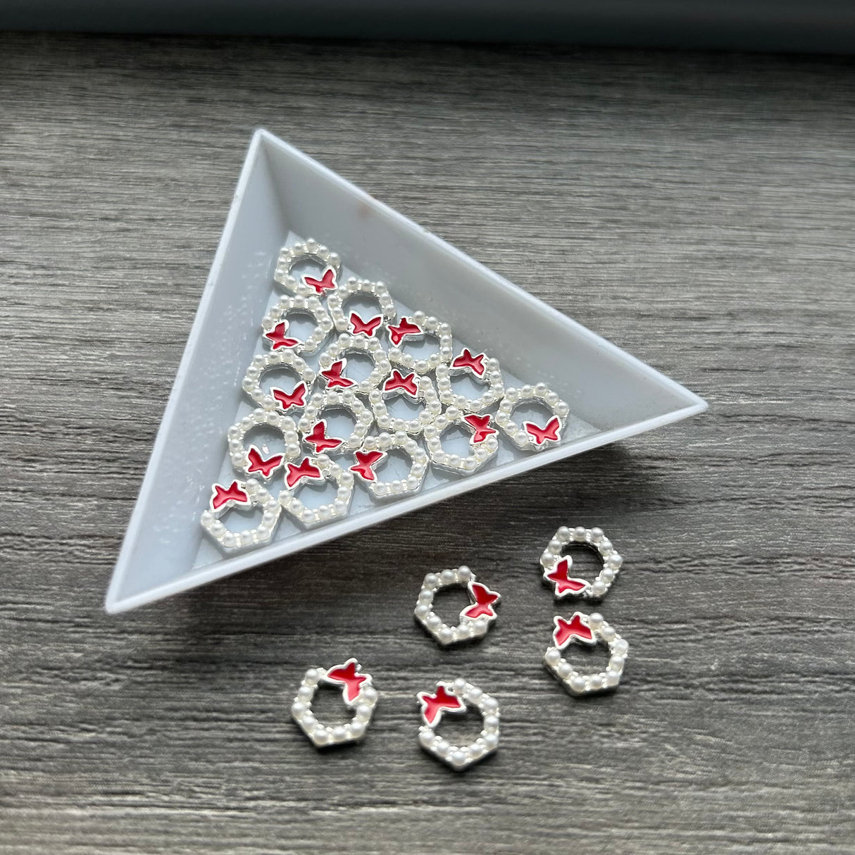 RING WITH BUTTERFLY CHARM | 10