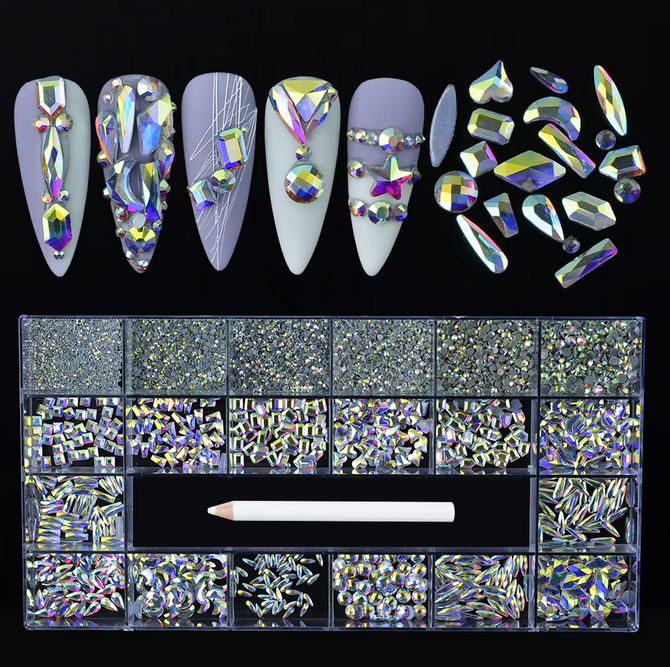 Rhinestone | #13 CLEAR UNICORN | Box of 20 shapes