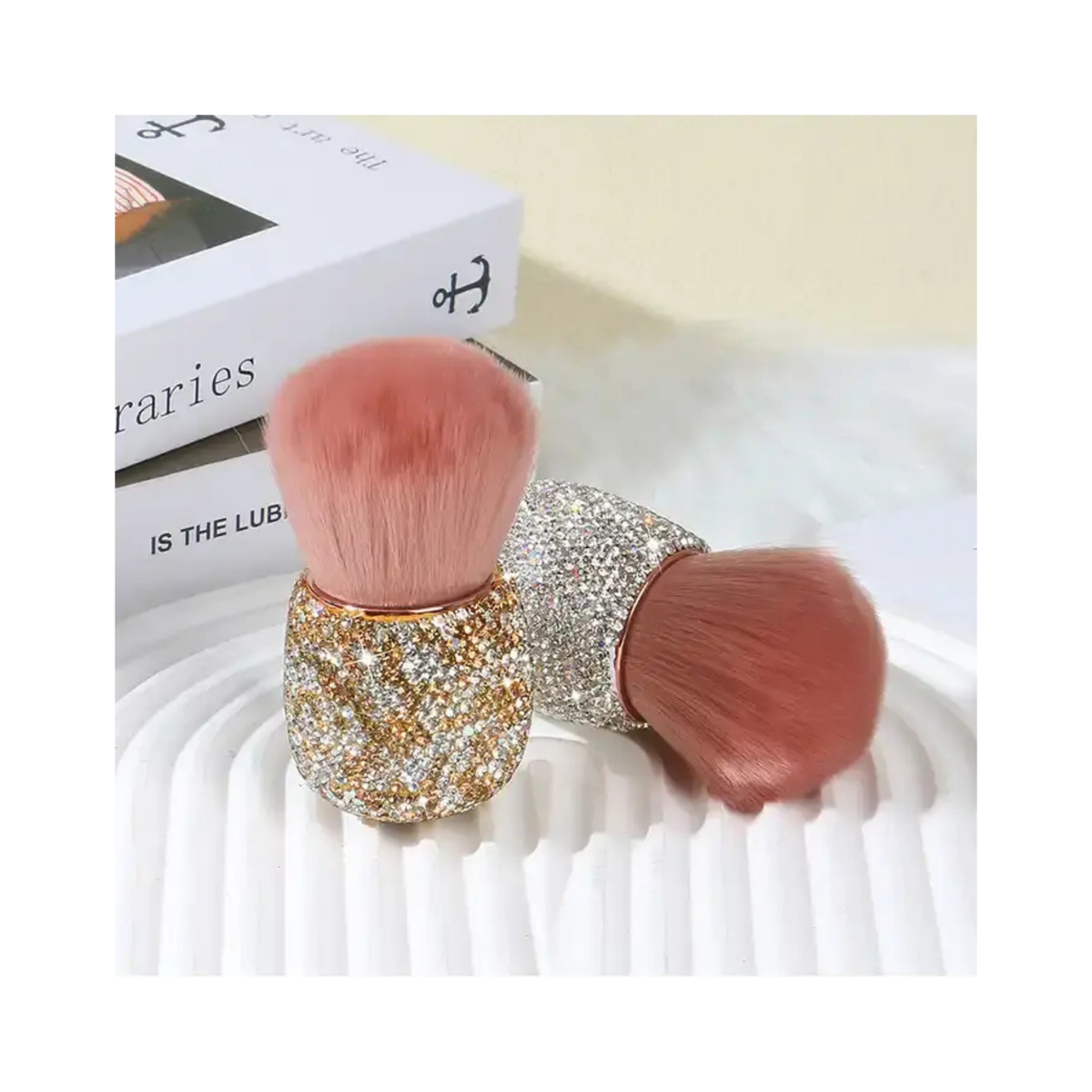 NAIL DUST BRUSH | DIAMOND MUSHROOM