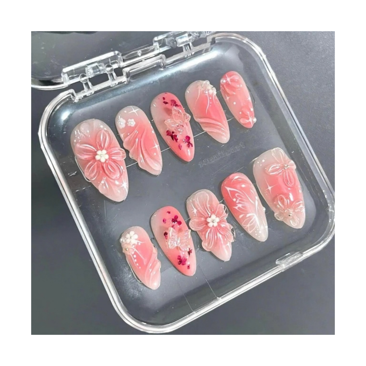 STORAGE BOX PLASTIC WITH 12 PCS CLEAR CASES