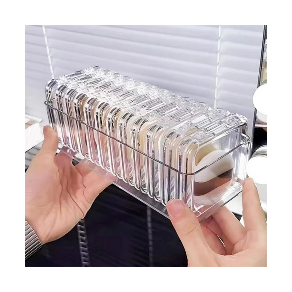 STORAGE BOX PLASTIC WITH 12 PCS CLEAR CASES