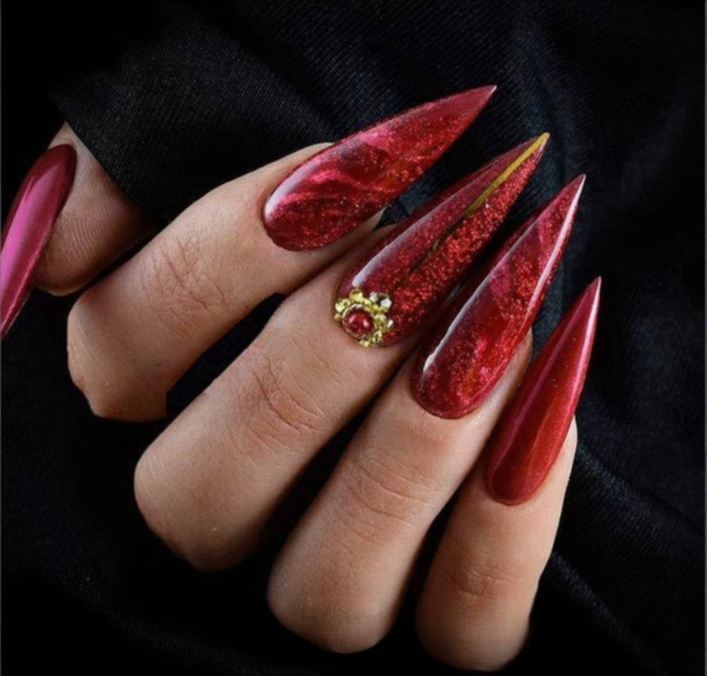 DND | SMALL - CLEAR STILETTO TIPS BOX (550 PCS)