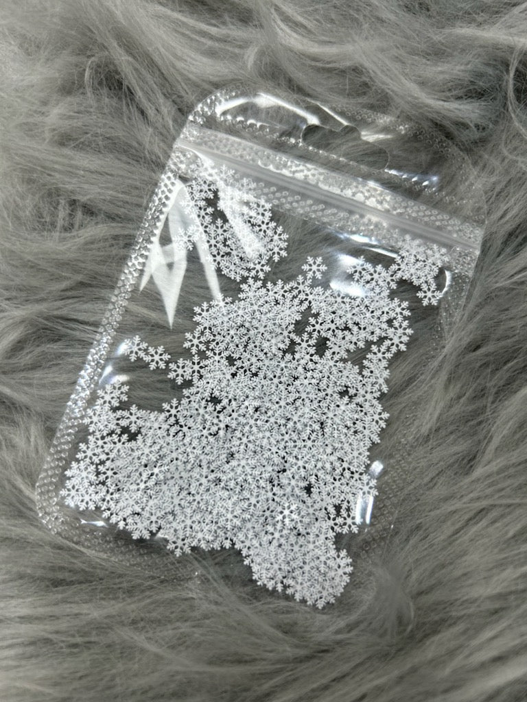 XMAS NAIL CHARM | WHITE SNOW FLAKE CHARM BAG | 01