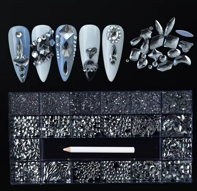 Rhinestone | #18 GREYNESS | Box of 20 Shapes