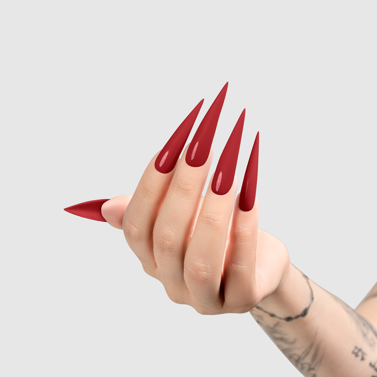 CHAUN LEGEND | GEL POLISH | 5215 – In Tina We Lust - light-hand color swatch