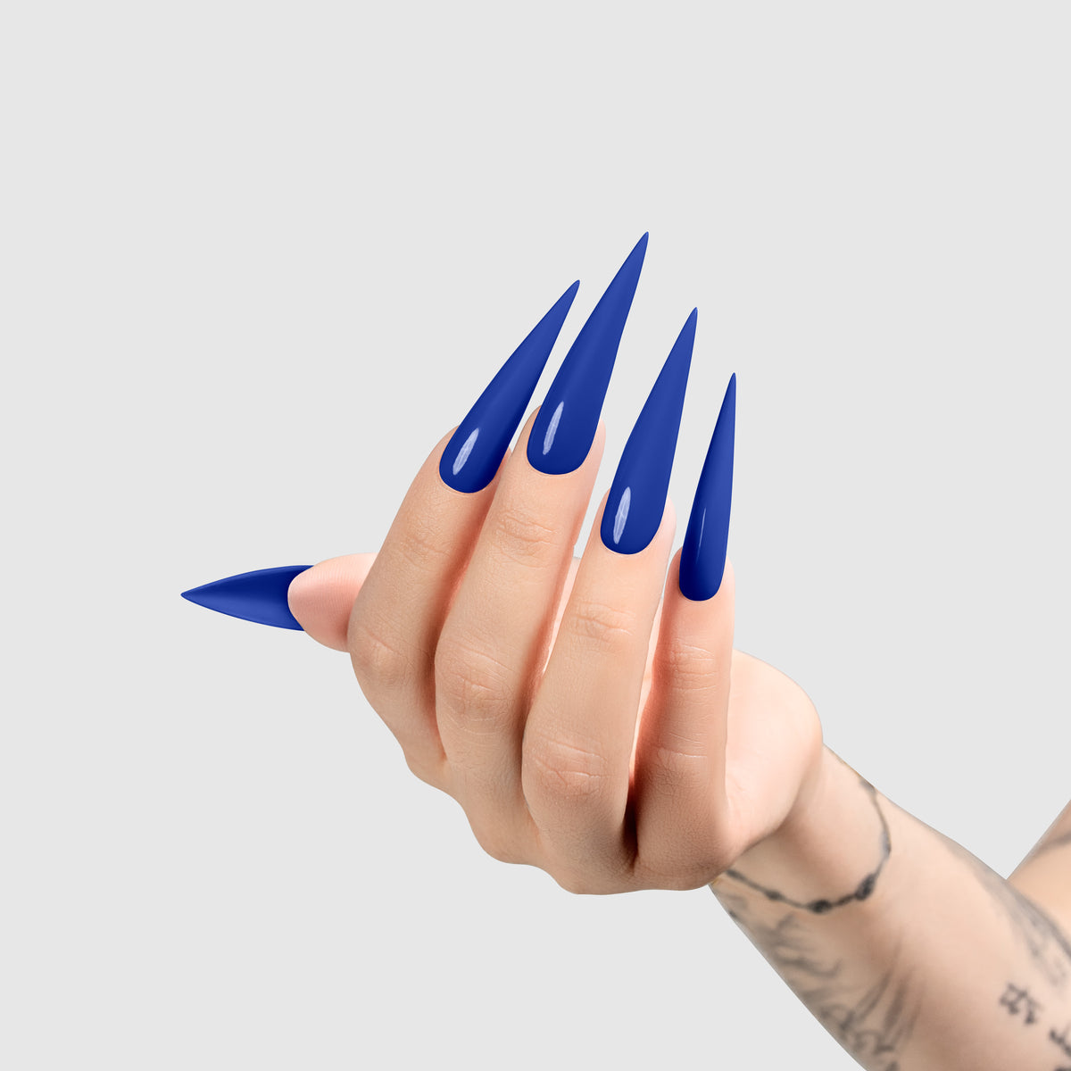 CHAUN LEGEND | GEL POLISH | 5229 – Cobalt Confidential - light-hand color swatch