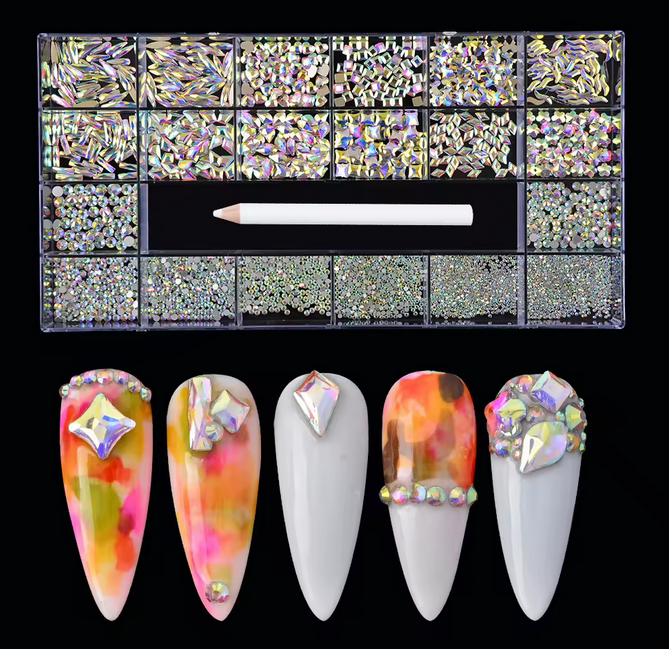 Rhinestone | #13 CLEAR UNICORN | Box of 20 shapes