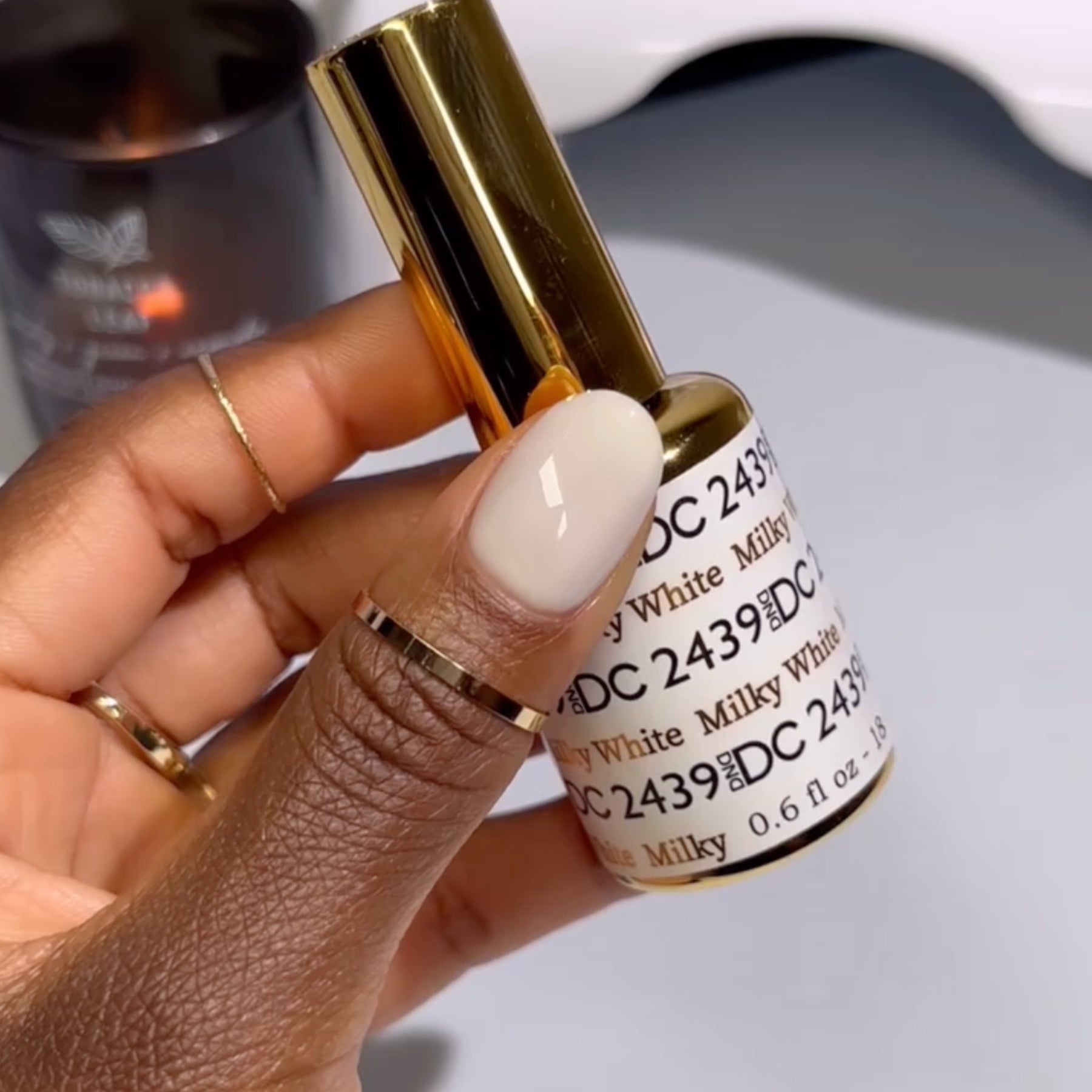 DND | DC 2439 MILKY WHITE – Lucky Nail Supply