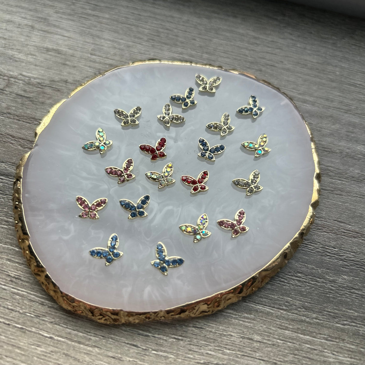 COLOR MIX BUTTERFLY CHARM - BAG OF 20 PCS | 06
