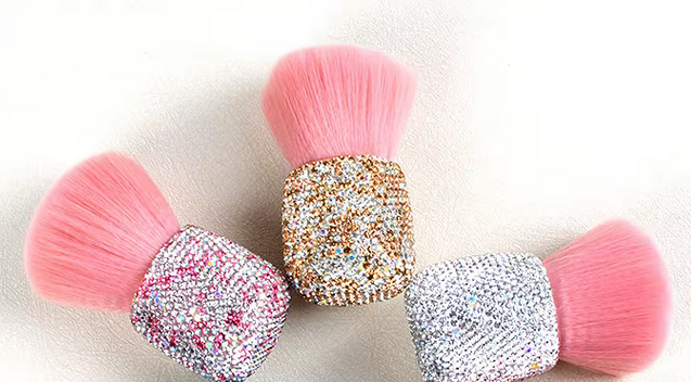 NAIL DUST BRUSH | DIAMOND MUSHROOM