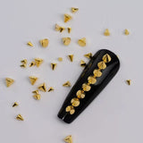 NAIL CHARM | RIVET CONE SPIKE - 6 GRID
