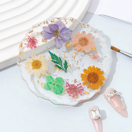 NAIL ART TOOL |  CRYSTAL PALETTE WITH DRY FLOWER