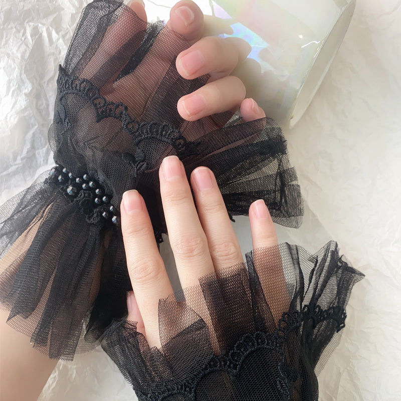 LACE CUFFS | FOR NAIL PHOTO