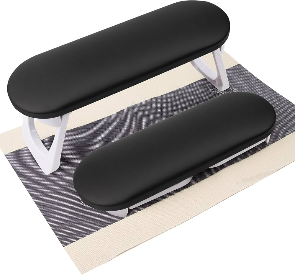 FOLDABLE ARM REST WITH PILLOW | BLACK