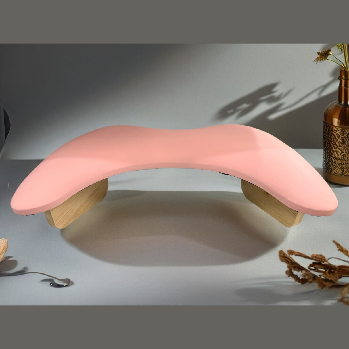 HAND REST | U-SHAPE WOODEN STAND