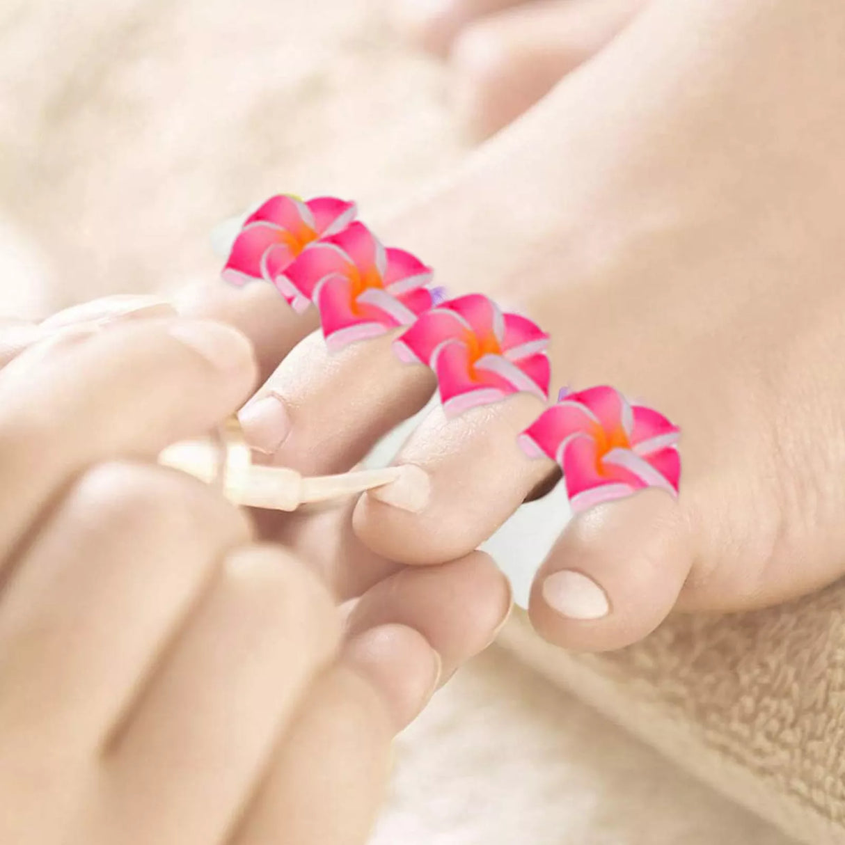 SOFT SILICONE TOE SEPARATOR FOR NAIL