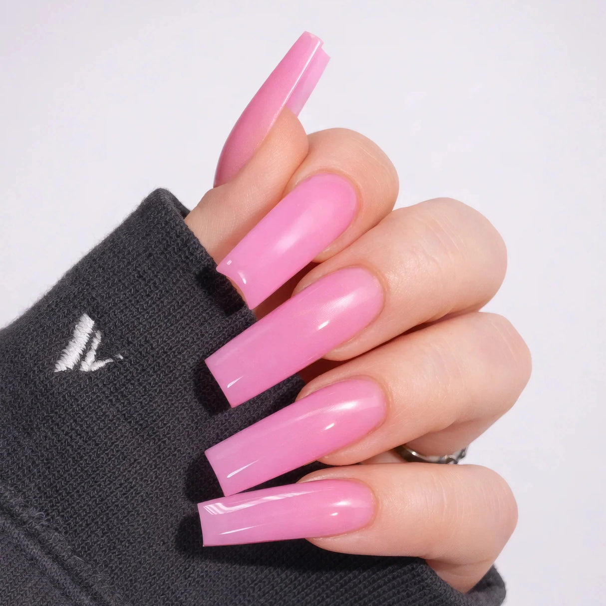 VALENTINO | ACRYLIC & DIP - (1.5oz) #36 CALL ME MAGENTA